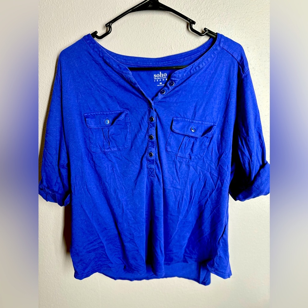 Half button up cropped sleeve top